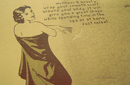 Verpackung für einen Schal Verpackung für einen Schal